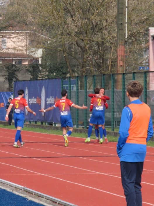 Serie D, derby bloccato: Folgore Caratese e Casatese Merate si dividono la posta