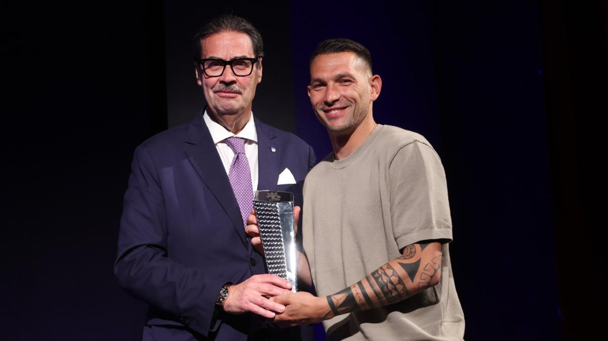 Luigi Scotto, bomber del Treviso, premiato come Miglior Attaccante Serie D