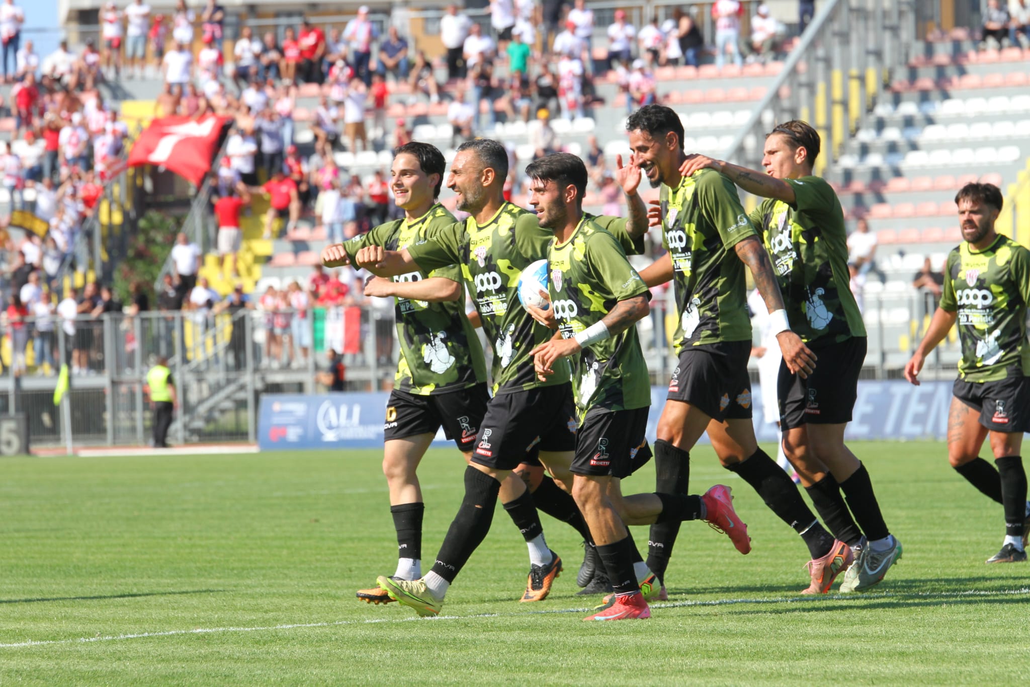 Il Barletta batte 2-1 il Vado nell’andata della semifinale della poule scudetto