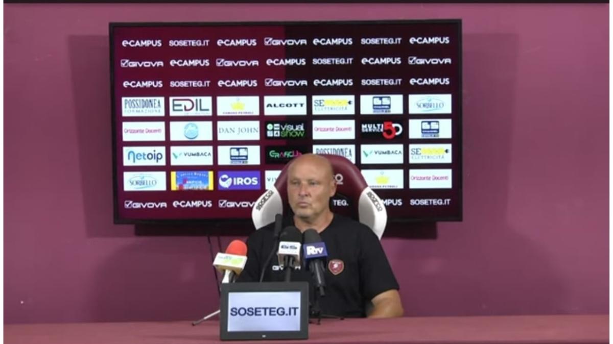 Reggina, Pergolizzi promuove Rizzetta: «Ha una visione a 360 gradi, non butta i soldi dal balcone»