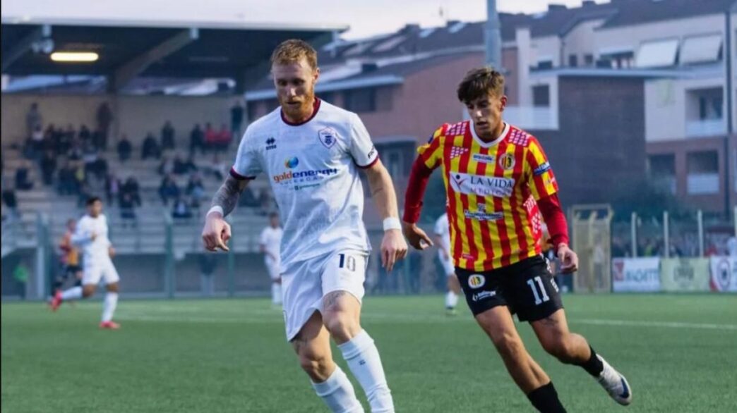 Vigor Senigallia, Gianmarco De Feo resta il numero 10