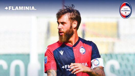 Flaminia Calcio, Simone Ricozzi prolunga: il centrocampista resta a disposizione