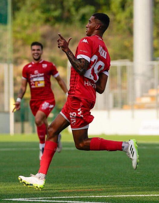Mosse d'alta quota per il Giulianova: il tecnico accelera sul mercato e lancia la sfida per il campionato