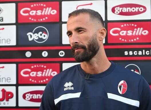 Bari, rivoluzione in società: interrotto il rapporto con Valerio Di Cesare