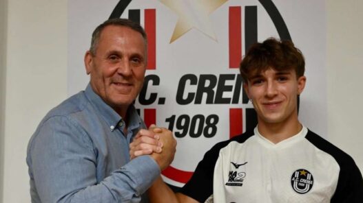 Crema, rinnovo per il centrocampista Niccolò Abbà