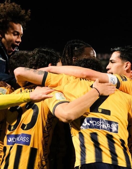 Serie B: Juve Stabia e Bari, il destino di un posto si decide domani