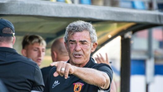 Taranto, contatti con Gaetano Auteri: i dettagli