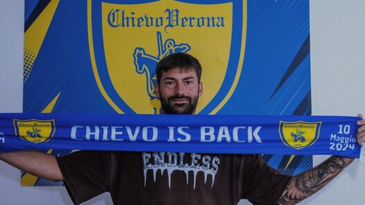 Chievo, ufficiale l'arrivo del centrocampista Nicola Ciccone