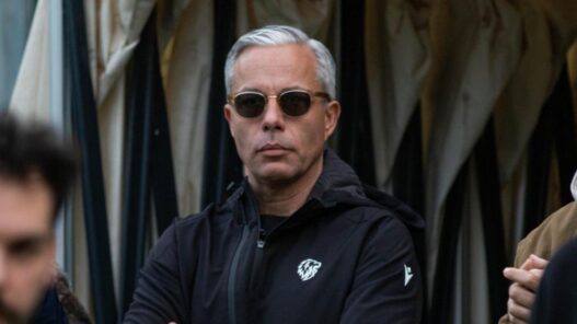 Siracusa, fatta per il centrocampista Nicolò Spinelli: c'è la firma