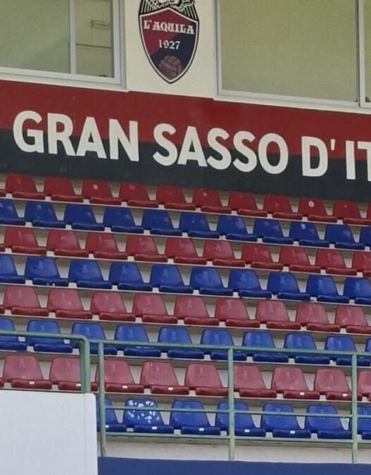 L'Aquila ufficializza l'ingaggio del centrocampista Vincenzo Lisi
