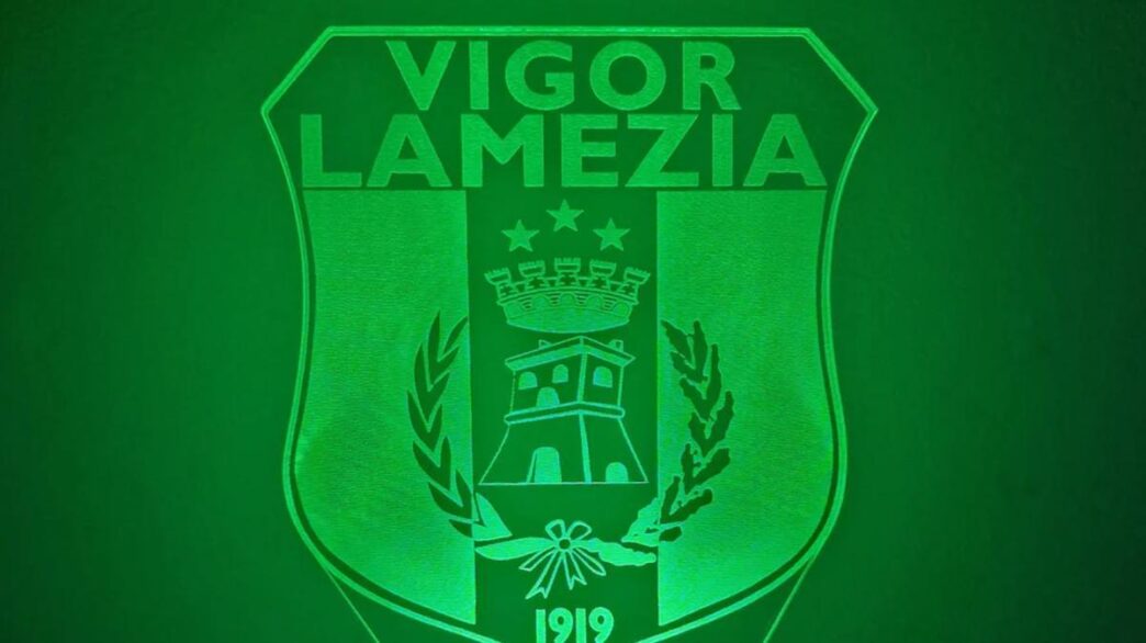 Vigor Lamezia, Ramondino vicino, si cerca allenatore