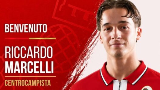 Turris, rinforzo a centrocampo: ufficiale l'arrivo di Riccardo Marcelli