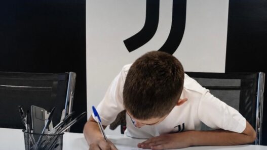 Chisola, sette giovani promossi nel professionismo: Luparia alla Juventus, altri quattro al Torino