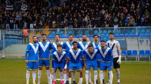 Brindisi, al via la campagna abbonamenti con l'influencer Mandrake