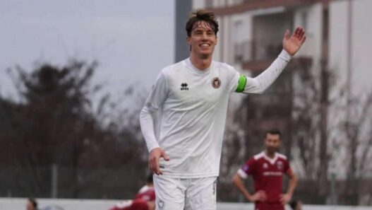 Leon e Bonseri, avanti insieme: ufficiale il rinnovo del capitano