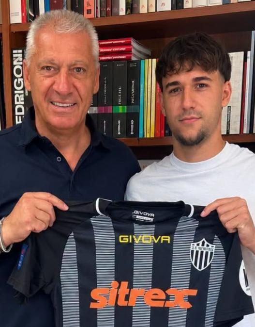 Ufficiale: Enrico Tatti al Trestina, il trequartista biancoceleste per il 2026/2027