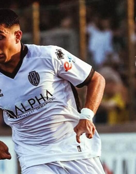 ChievoVerona: ufficiale l'ingaggio del giovane centrocampista Andrea Carbone