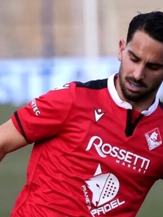 Turris, ufficiale l'ingaggio del fantasista Stefano D'Agostino
