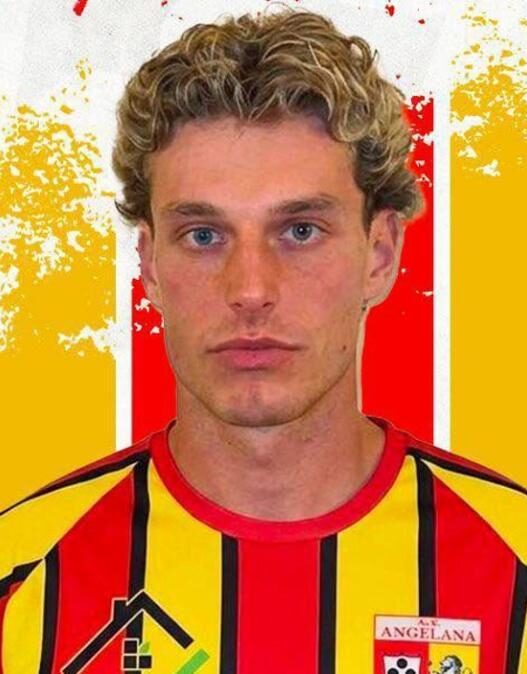 Angelana, ufficiale l'arrivo dell'esterno offensivo Matteo Zenoni