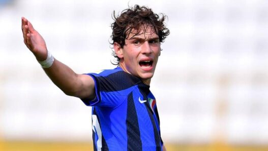 L'Aquila ingaggia l'attaccante Dennis Curatolo