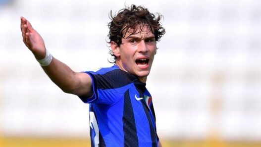 L'Aquila ingaggia l'attaccante Dennis Curatolo