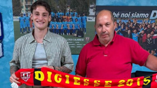 PraiaTortora ingaggia l'attaccante Vincenzo Romano
