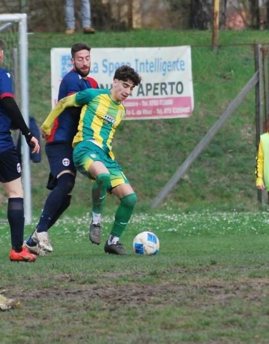 Riccardo Liotti, il giovane centrocampista pronto per la Serie D