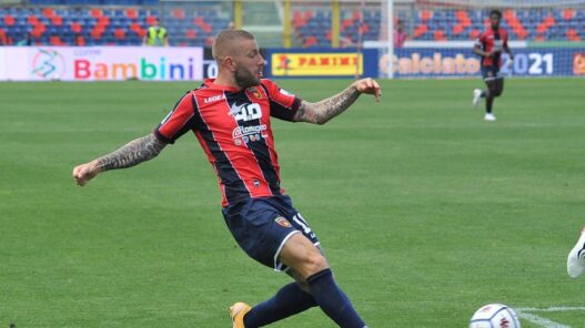 Brindisi, sondaggio per l'attaccante Mirko Carretta