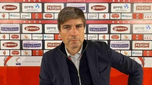 Reggina, Romairone al lavoro: "Voglio chiudere la squadra"