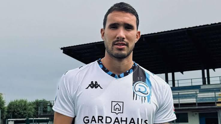 Terzino classe 2000, oltre 130 presenze tra Serie B e C, è svincolato