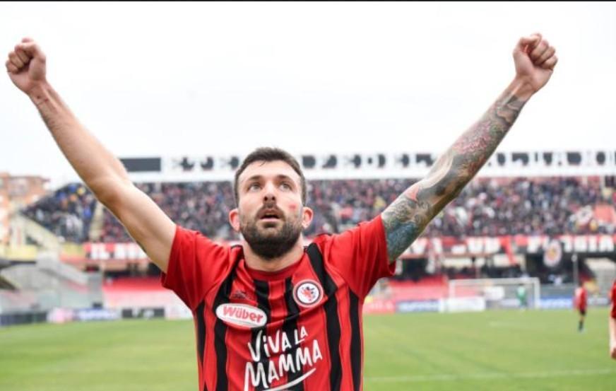 Davide Petermann, centrocampista ex Serie B, cerca squadra