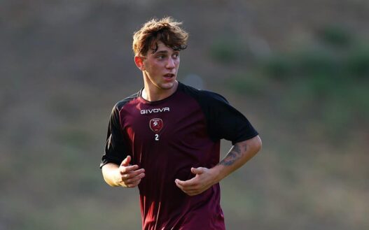 Reggina-Gozzano 3-2: cinque gol nel primo tempo, amaranto ok