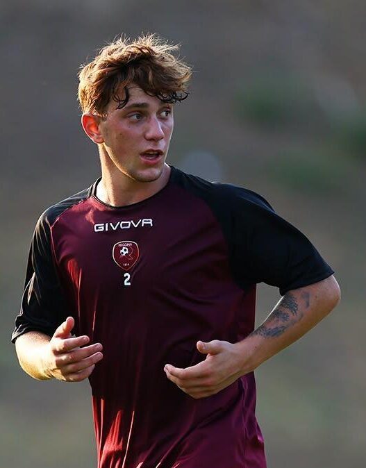 Reggina-Gozzano 3-2: cinque gol nel primo tempo, amaranto ok