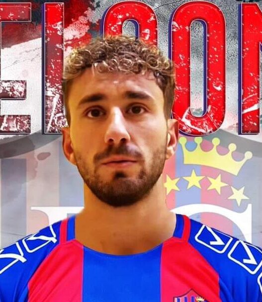 Real Aversa, ingaggiato l'attaccante Della Pietra