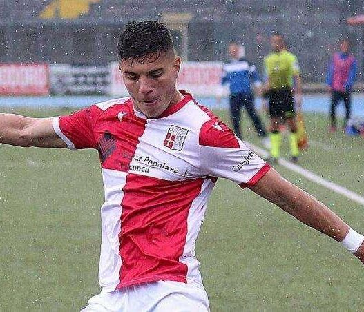 Kevin Haveri, terzino classe 2001, è svincolato dopo esperienze in Serie B e C