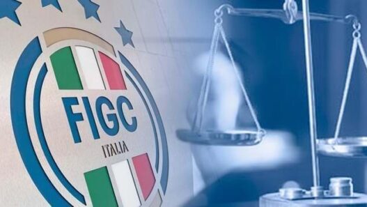 Messina, multe per 20 ex tesserati: squalifiche convertite