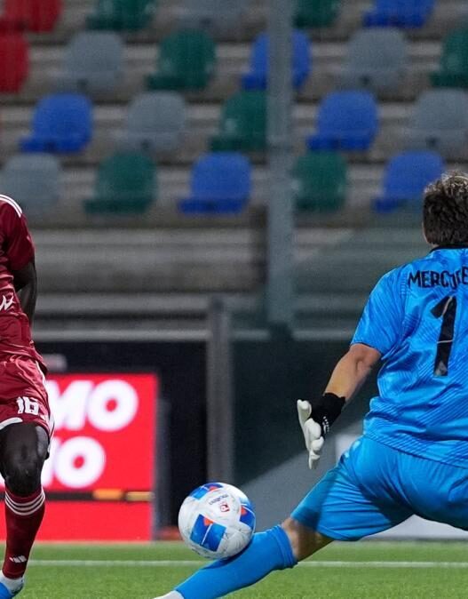 Teramo travolge la Maceratese 3-0: Carpani protagonista