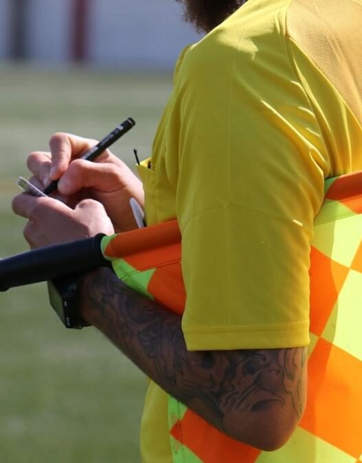 Serie D: le nuove regole IFAB cambiano le sostituzioni e il gioco dal 1° luglio