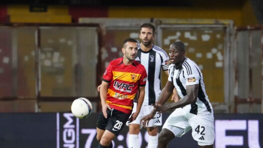 Giugliano, Borello passa in prestito alla Triestina