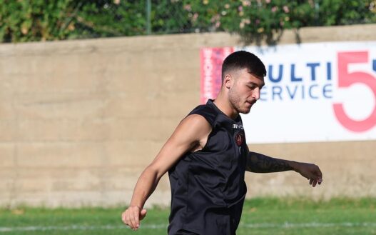 Difensore classe 2002 ex Sampdoria e Reggina sul mercato