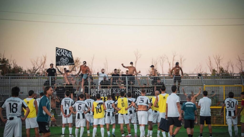 Squinzano, partenza sprint: bianconeri in testa al campionato