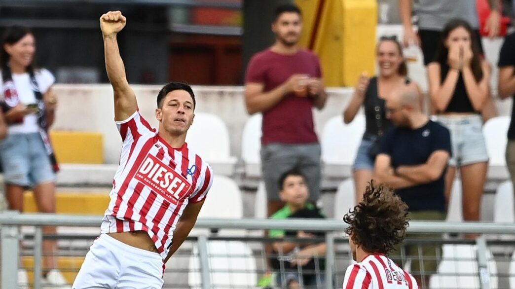 Alcione Milano ingaggia l'attaccante Alex Rolfini