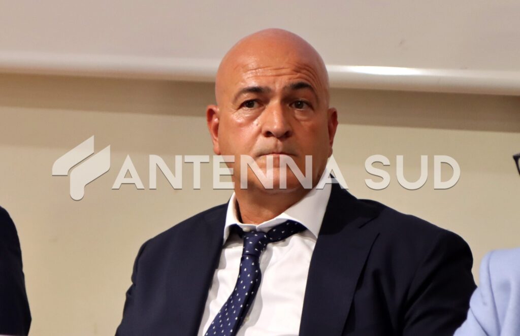 Serie D: Giuseppe Roma lascia la presidenza del Brindisi