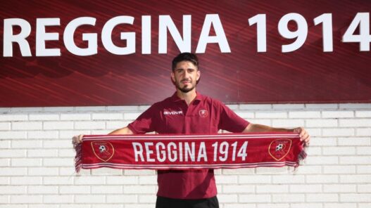 Reggina, arriva il centrocampista Matteo Rossetti dalla Serie C