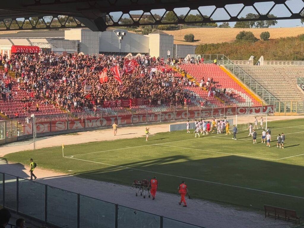 Ancona-L'Aquila 2-2, il sindaco Silvetti elogia la squadra nonostante le polemiche