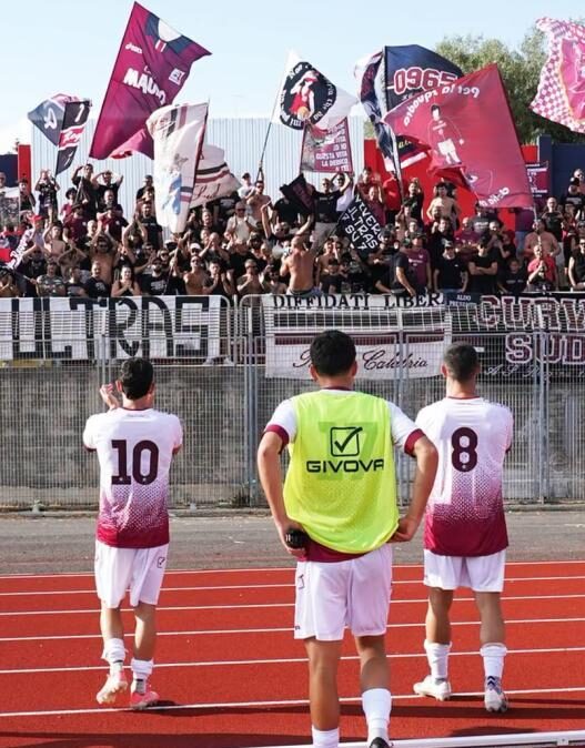 Reggina, vittoria esterna a Modica grazie al gol di Girasole