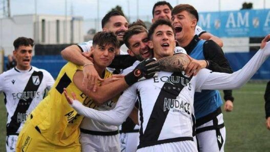 Mateo Likaxhiu, centrocampista classe 2000, cerca squadra dopo l'esperienza al Follonica Gavorrano