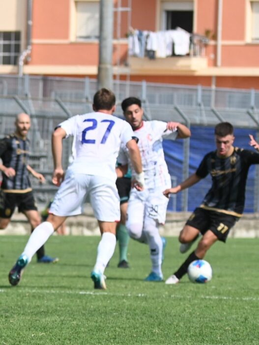 Serie D, Girone A: Gozzano "vince" 3-0 a tavolino contro il Lascaris