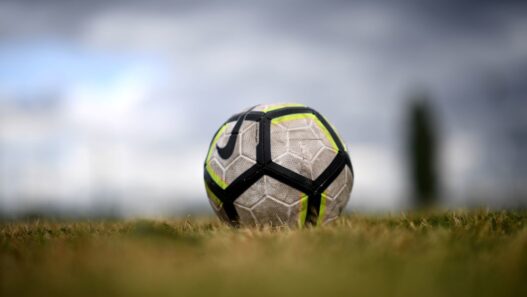 Seconda Categoria, girone E: il Morrovalle cala il poker, maltempo ferma due gare