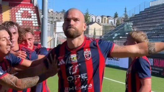 L'Aquila vince il derby contro il Teramo grazie alla doppietta di Sparacello